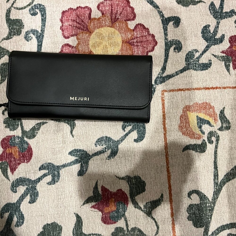 Mejuri Folding Jewelry Case, NWOT